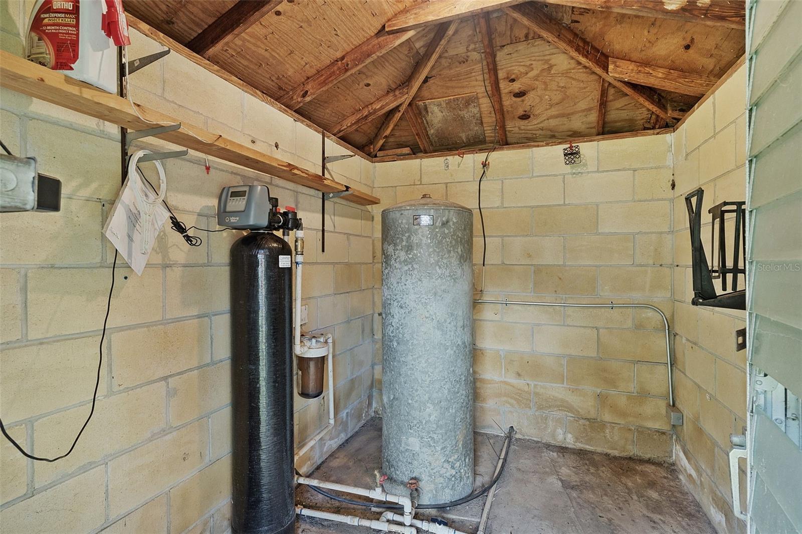 Image 14 of 54 For 14635 28th Court