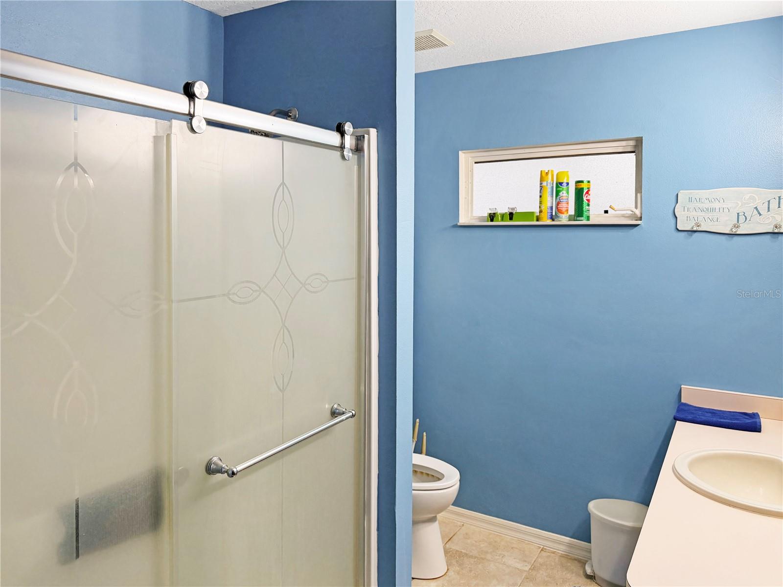 Image 21 of 27 For 5730 41 Street