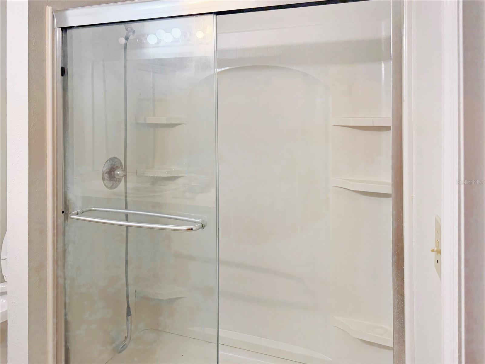 Image 8 of 27 For 5730 41 Street