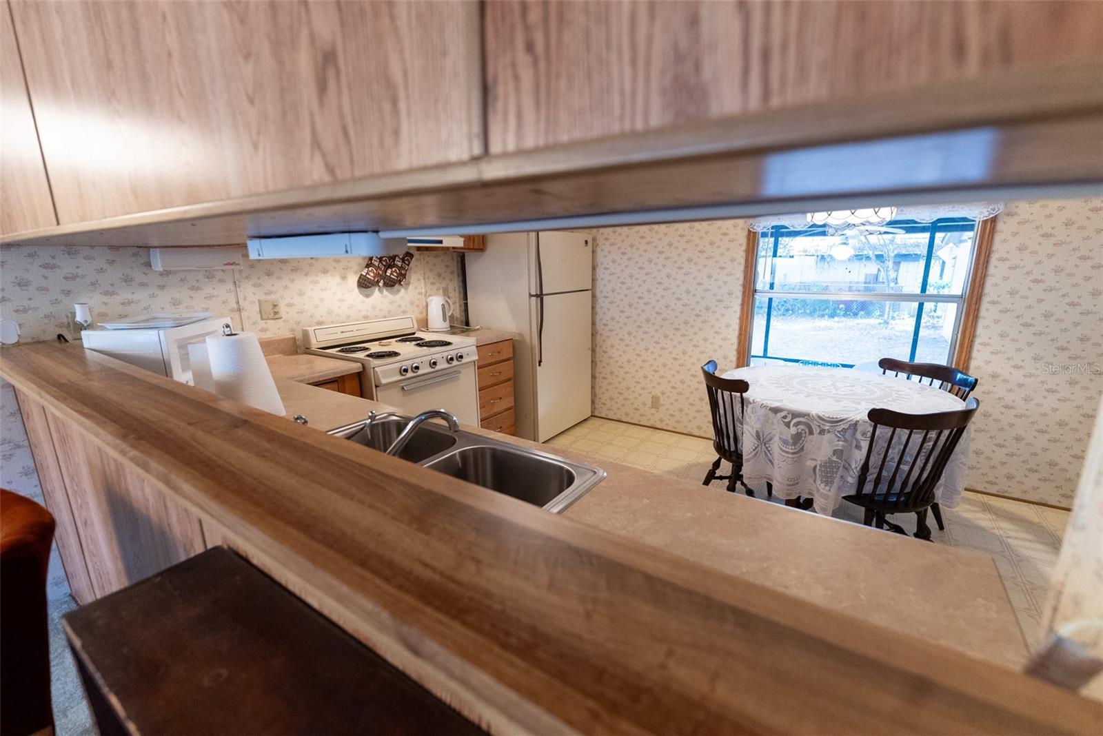 Image 11 of 63 For 14865 148th Court