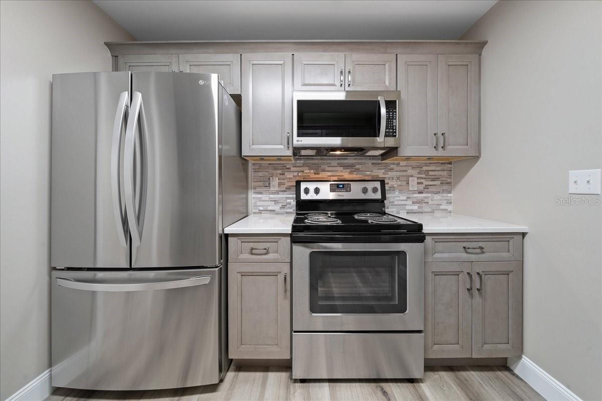 Image 17 of 36 For 10025 28th Place