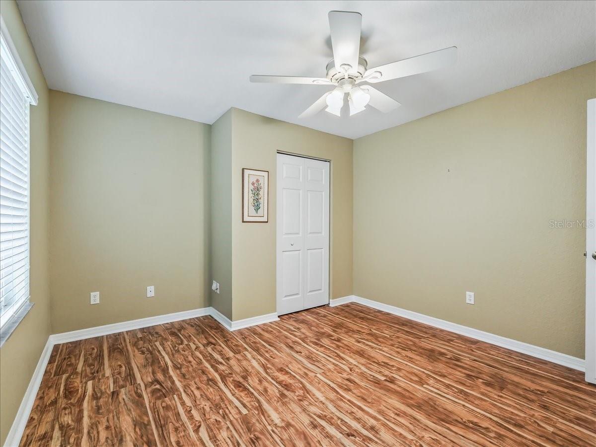 Image 33 of 52 For 11025 174 Loop