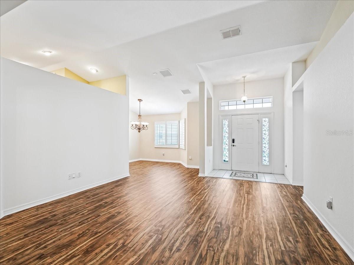 Image 5 of 52 For 11025 174 Loop