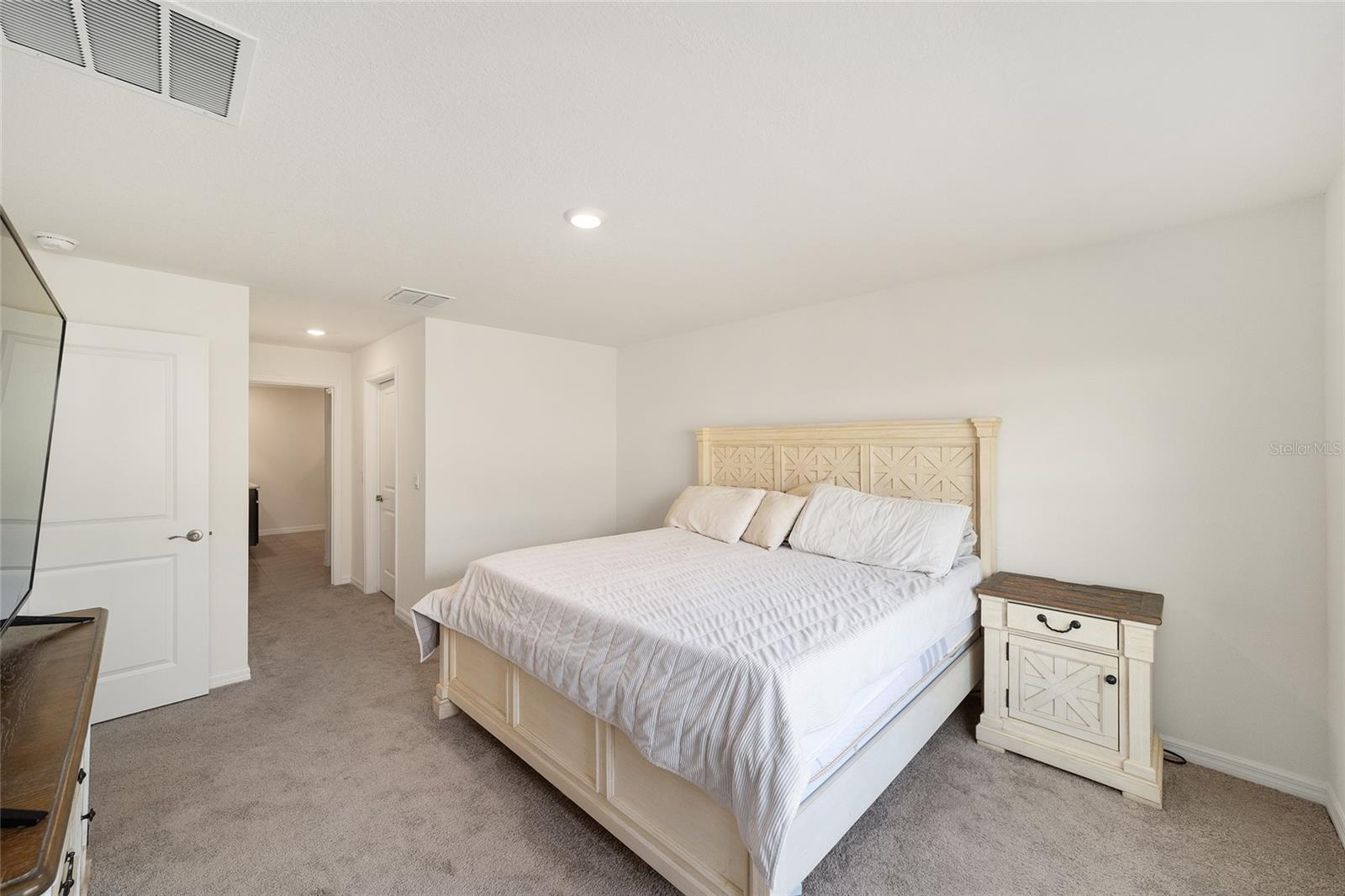 Image 23 of 44 For 7199 135th Place