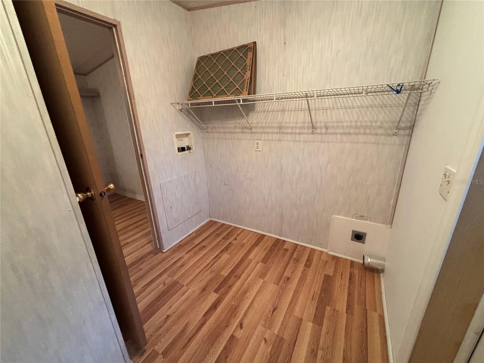 Image 15 of 28 For 14120 95th Avenue