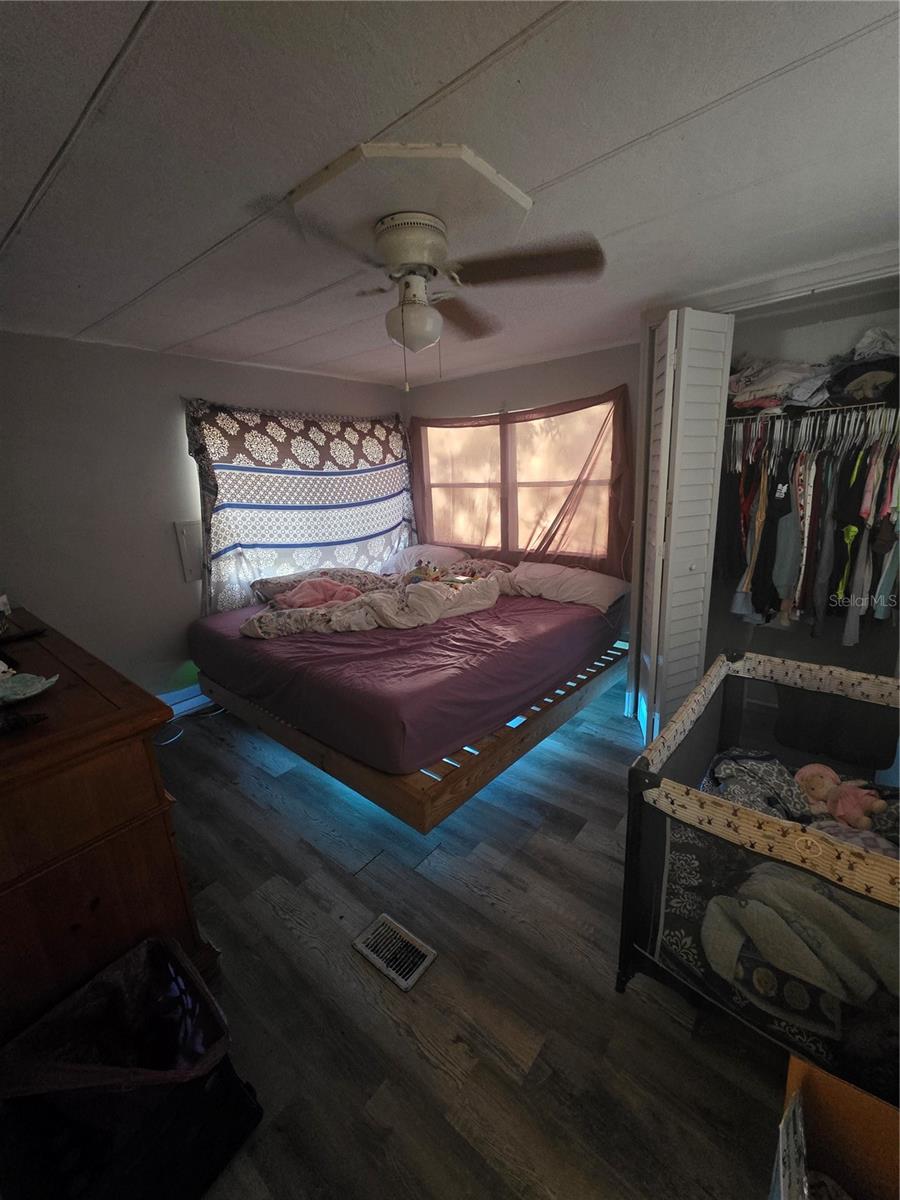 Image 10 of 11 For 205 Little Star Road