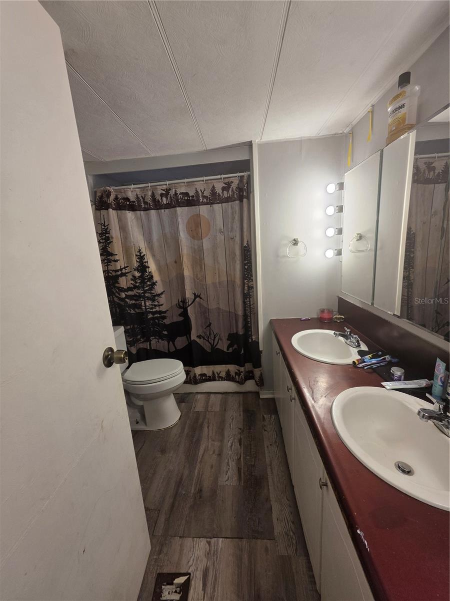 Image 9 of 11 For 205 Little Star Road