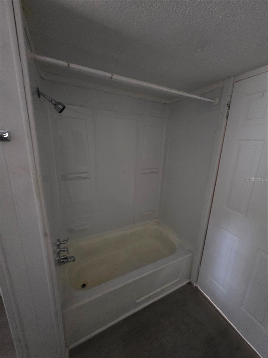 Image 14 of 16 For 204 Johntry Road