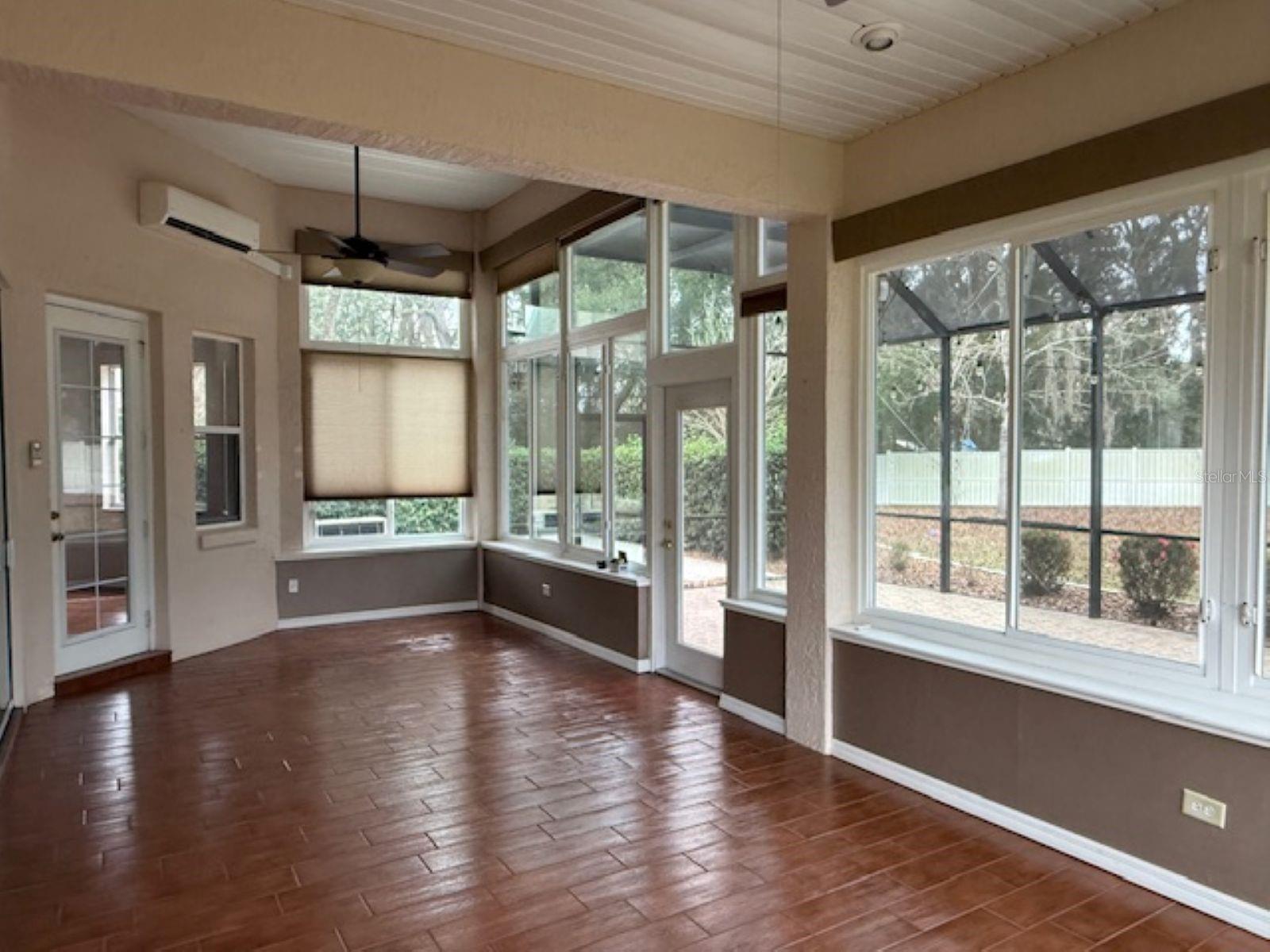 Image 15 of 19 For 10775 71st Circle