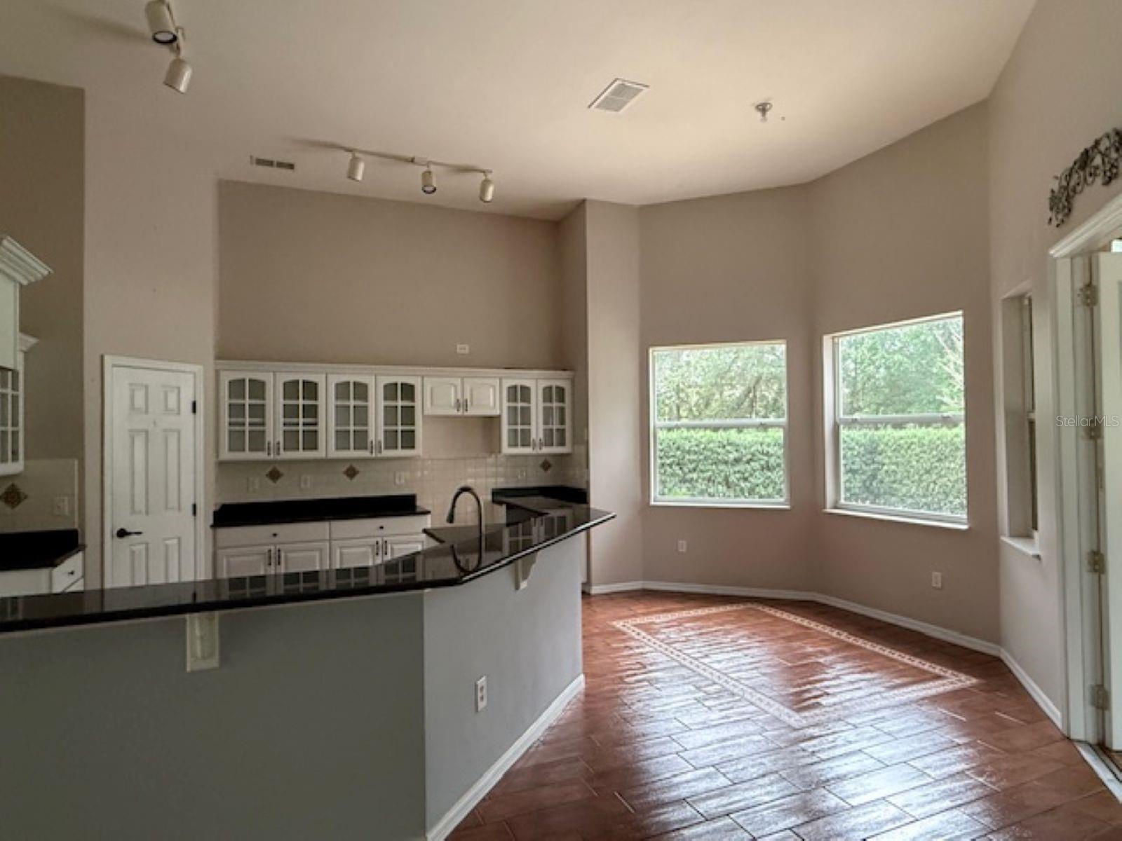 Image 4 of 19 For 10775 71st Circle