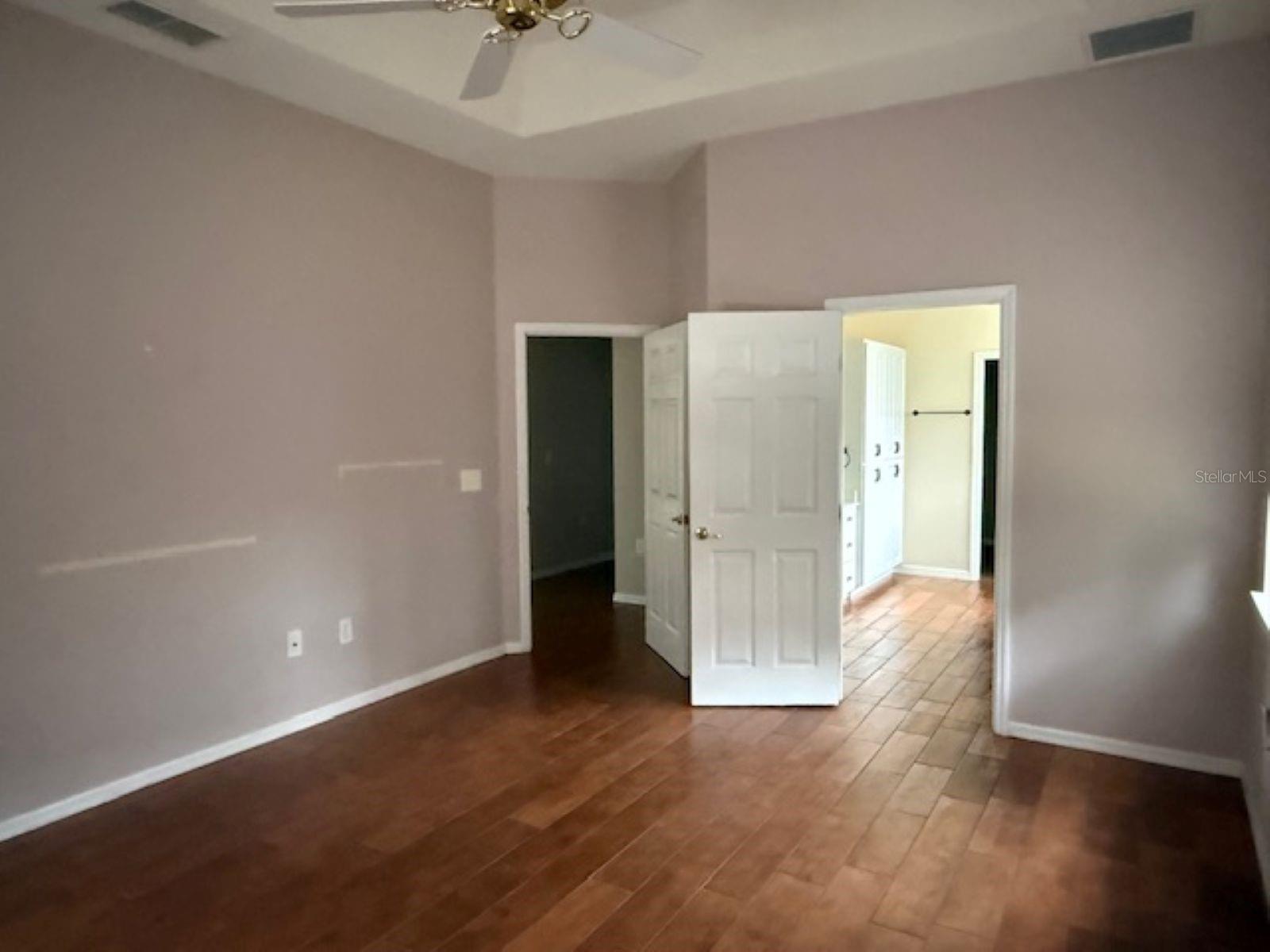 Image 8 of 19 For 10775 71st Circle