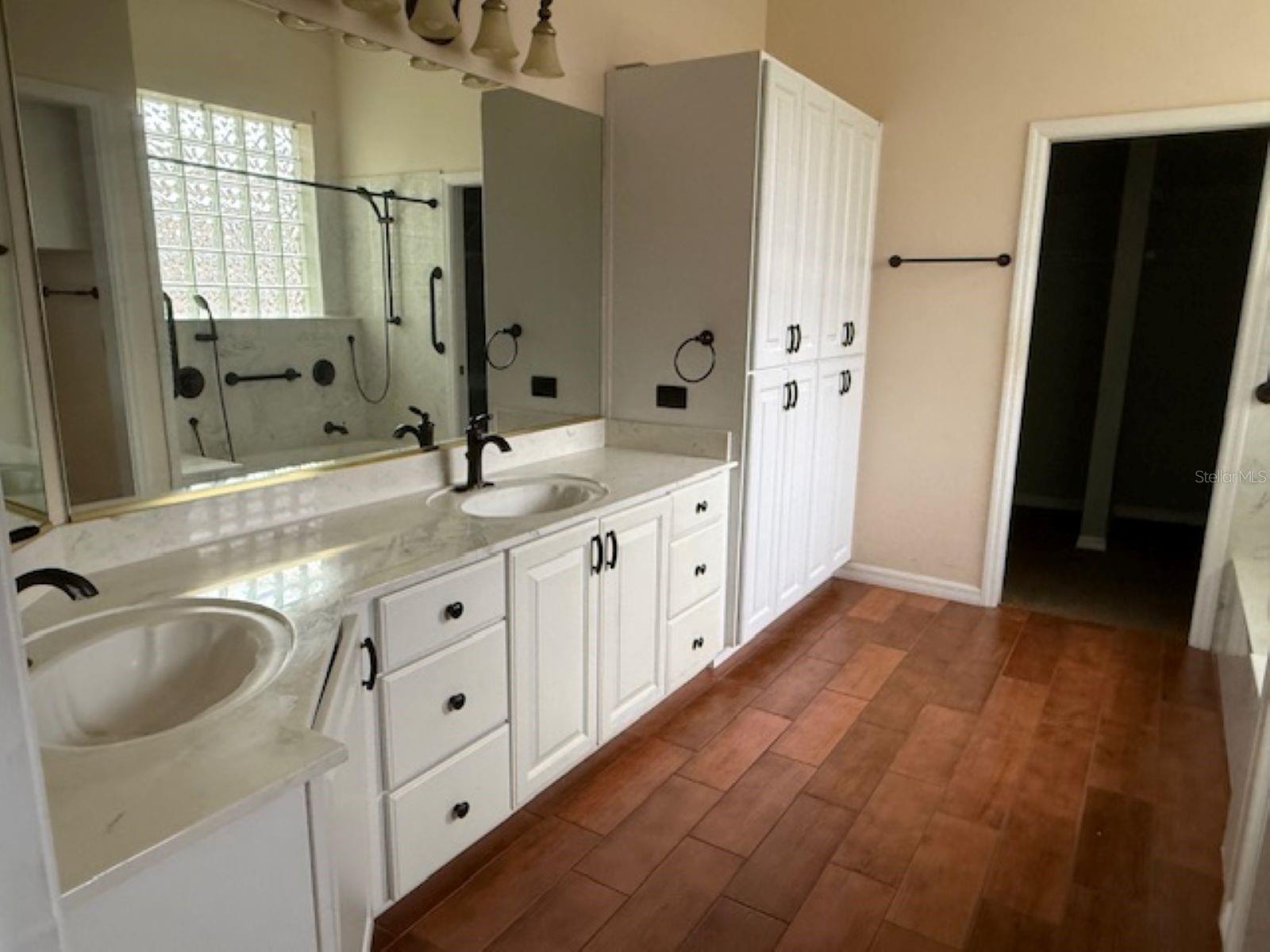 Image 9 of 19 For 10775 71st Circle