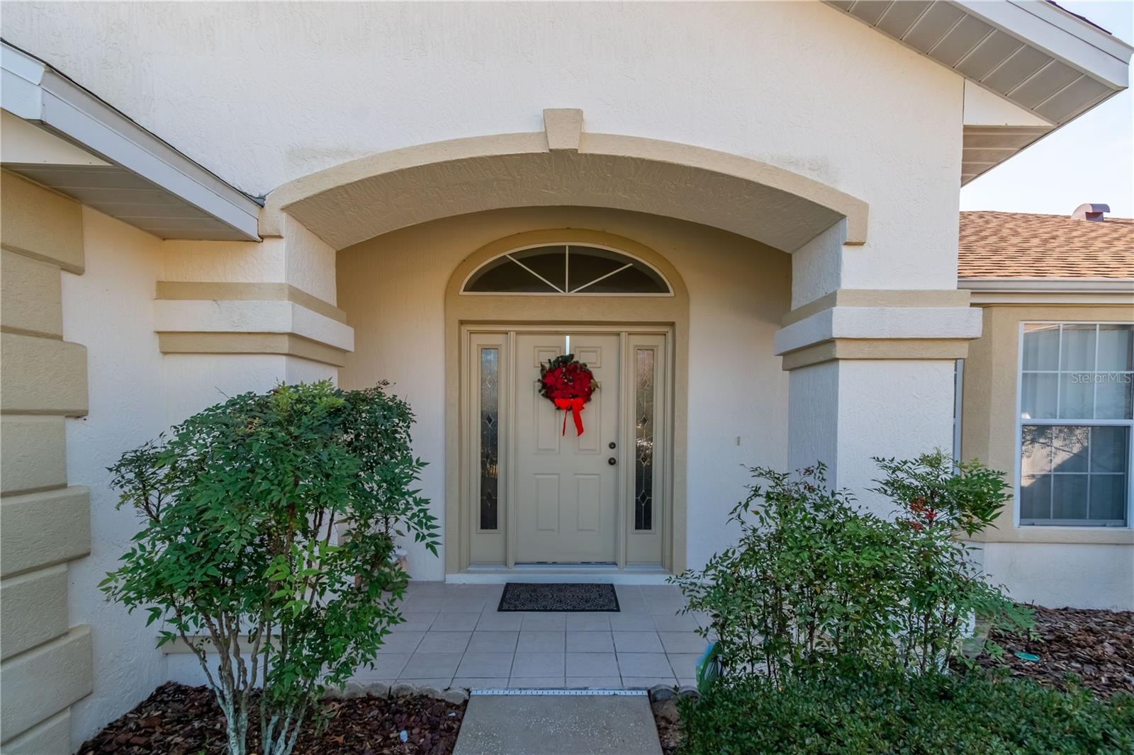 Image 4 of 32 For 67 Lake Diamond Blvd.