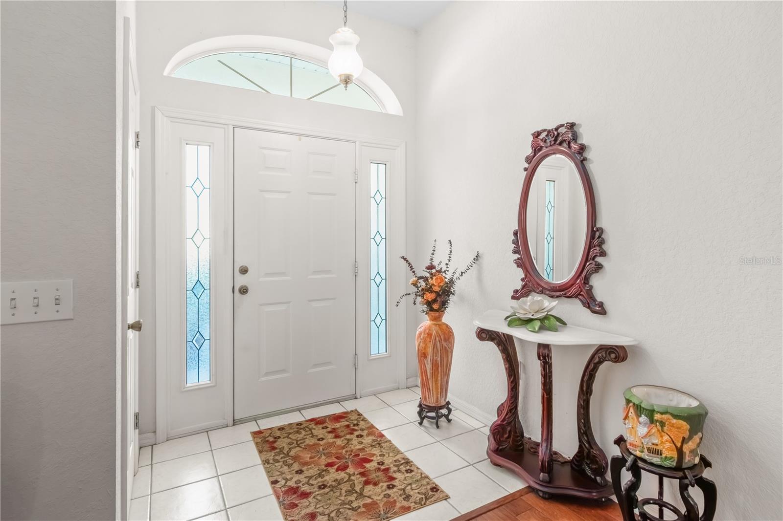 Image 5 of 32 For 67 Lake Diamond Blvd.