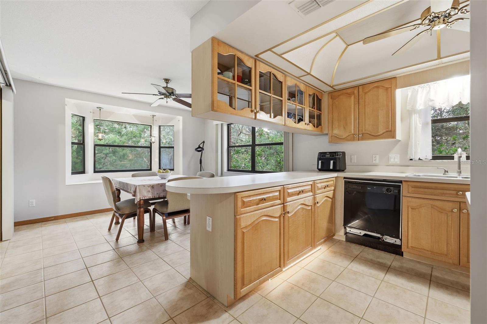 Image 10 of 38 For 5031 Highland Park Drive