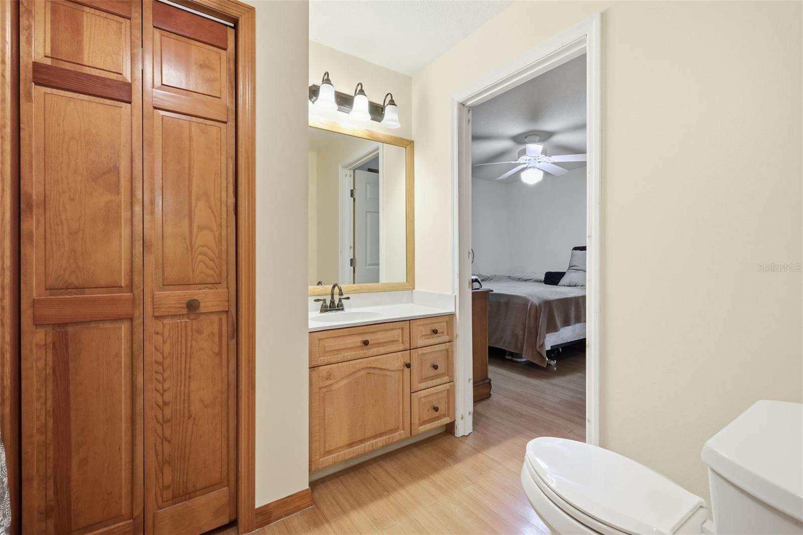 Image 22 of 38 For 5031 Highland Park Drive