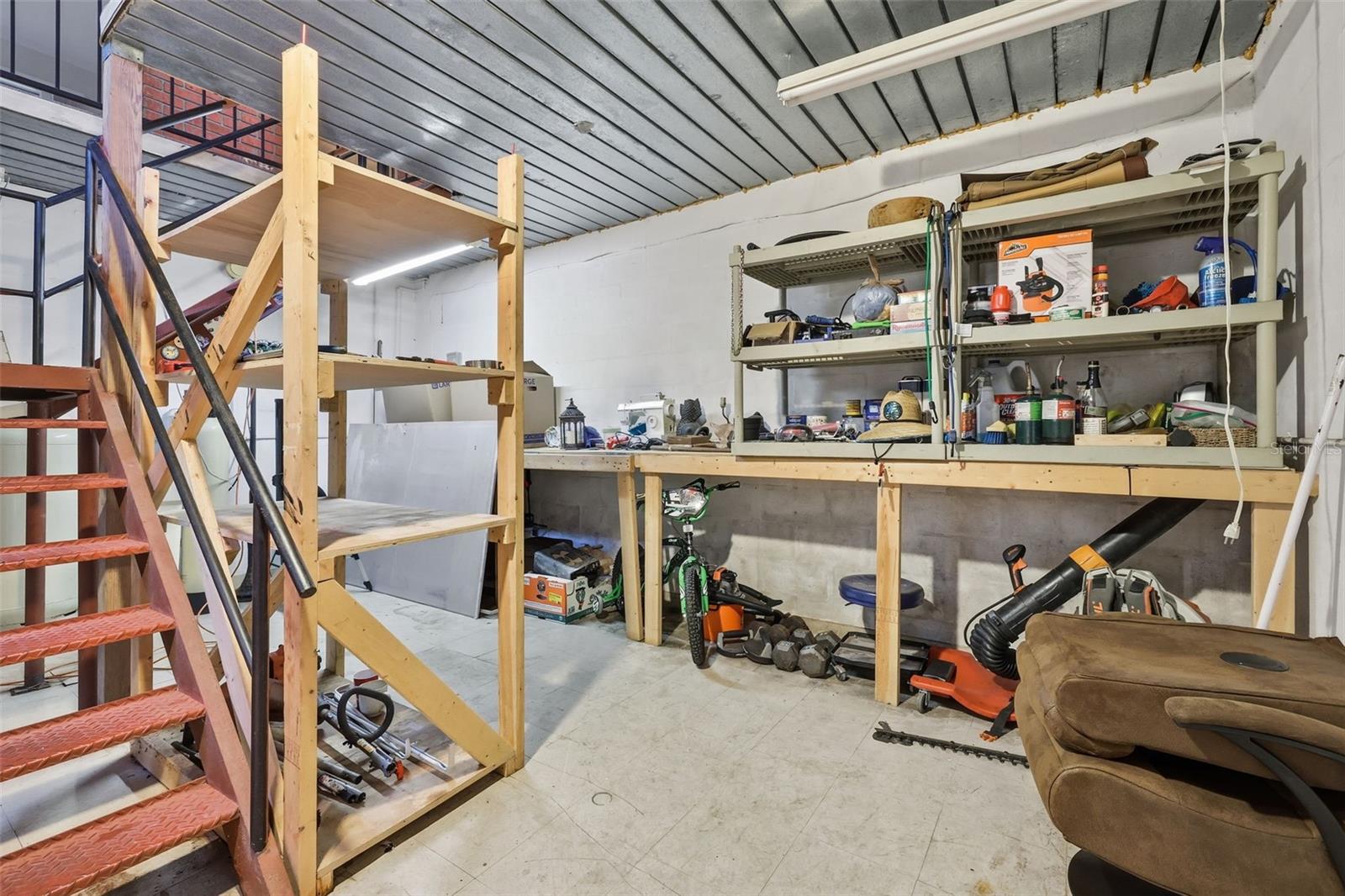 Image 30 of 38 For 5031 Highland Park Drive