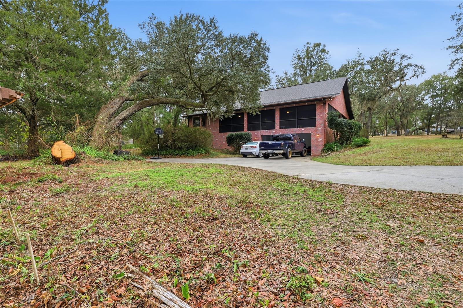 Image 5 of 38 For 5031 Highland Park Drive