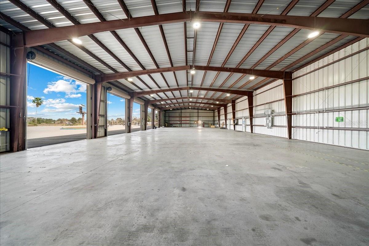 Image 30 of 70 For 13866 Us Highway 441 Highway