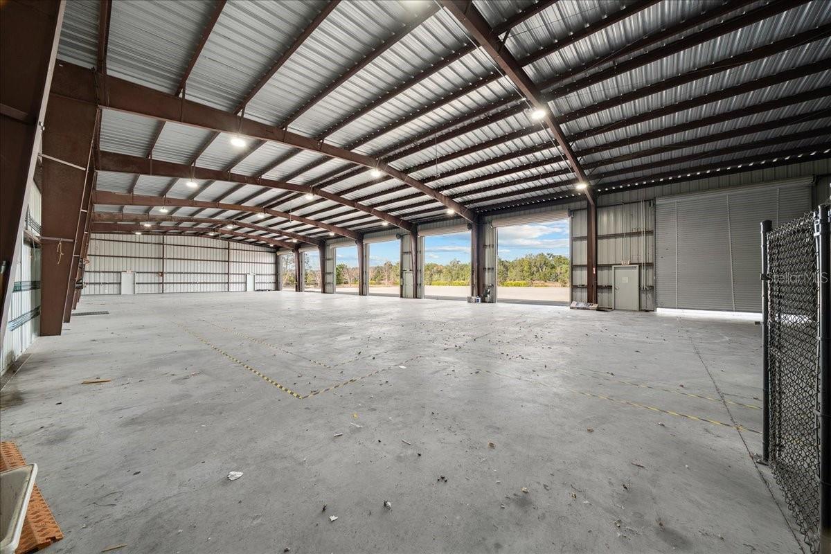 Image 35 of 70 For 13866 Us Highway 441 Highway