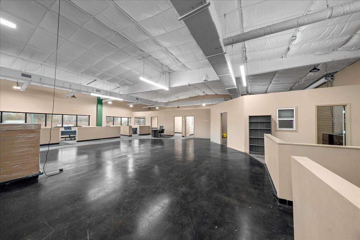 Image 63 of 70 For 13866 Us Highway 441 Highway