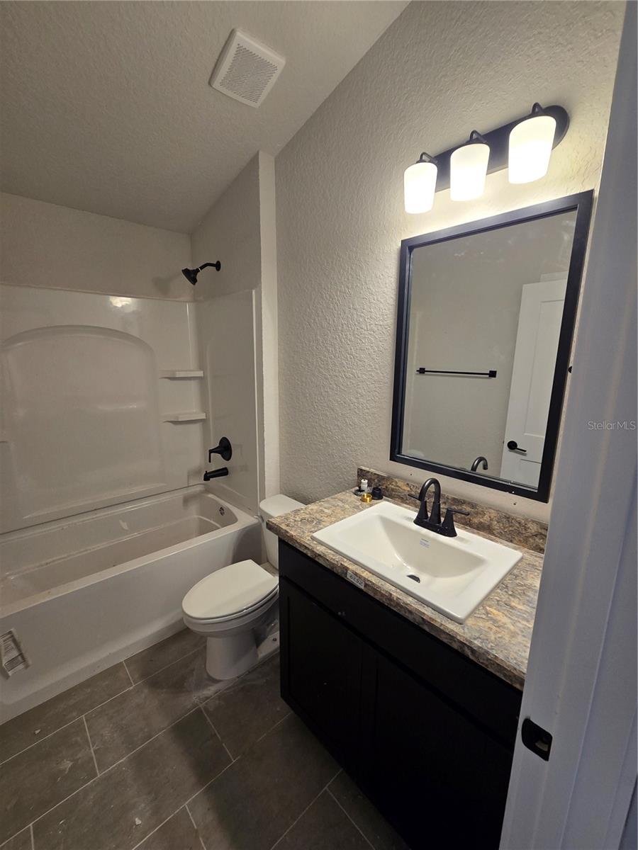 Image 7 of 20 For 2529 Clearwood Street