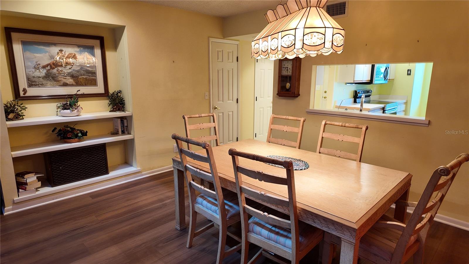 Image 21 of 79 For 1767 27th Loop Se