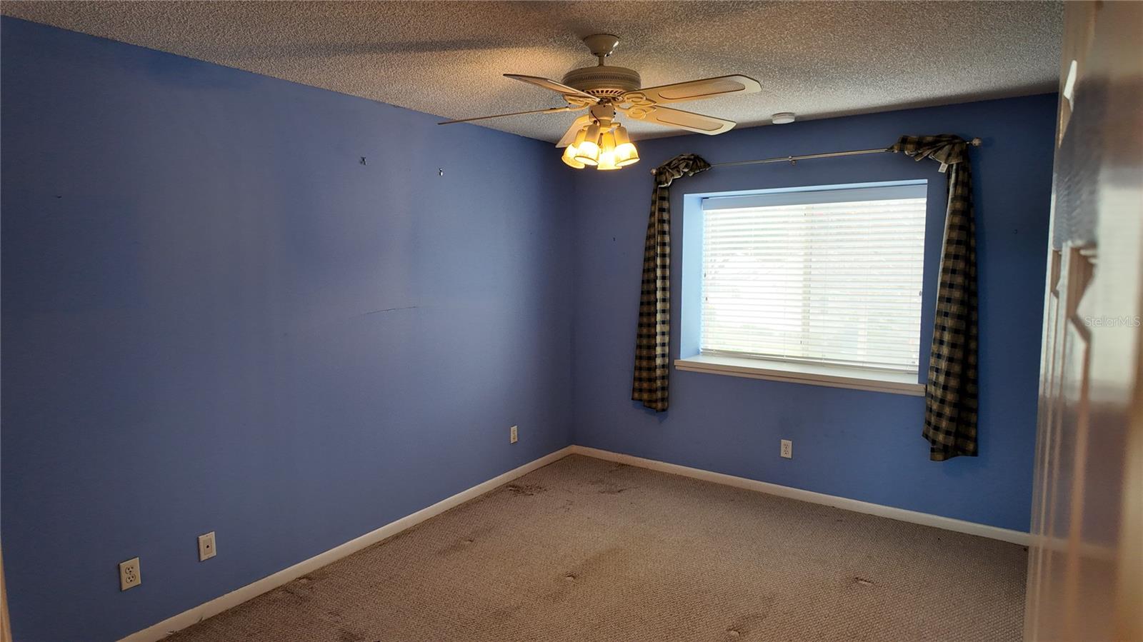 Image 51 of 79 For 1767 27th Loop Se