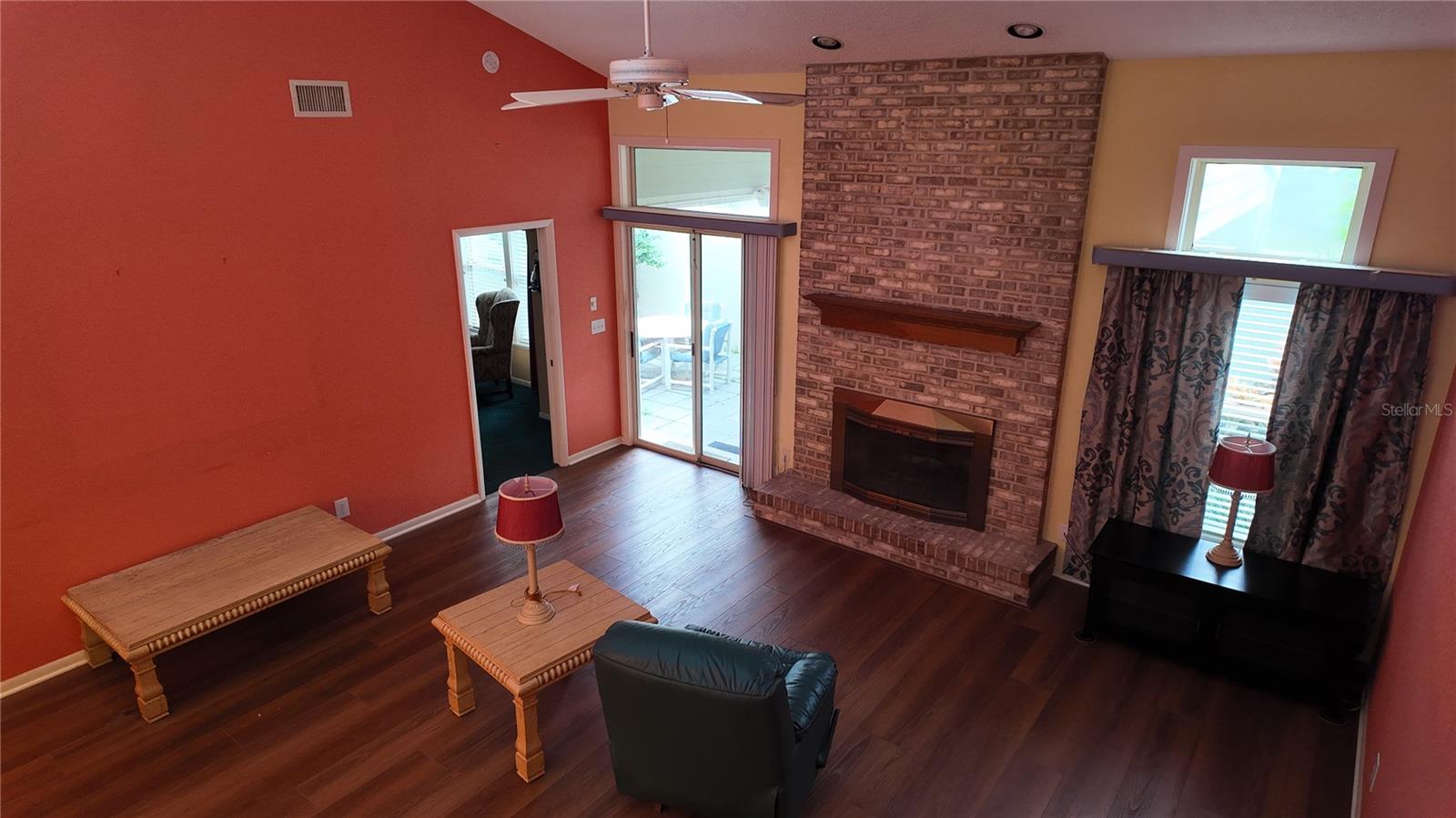 Image 68 of 79 For 1767 27th Loop Se