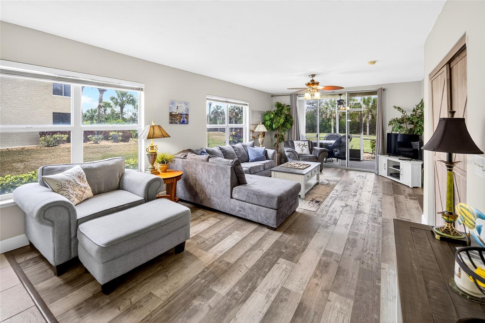 Image 13 of 44 For 420 Bouchelle Drive 101