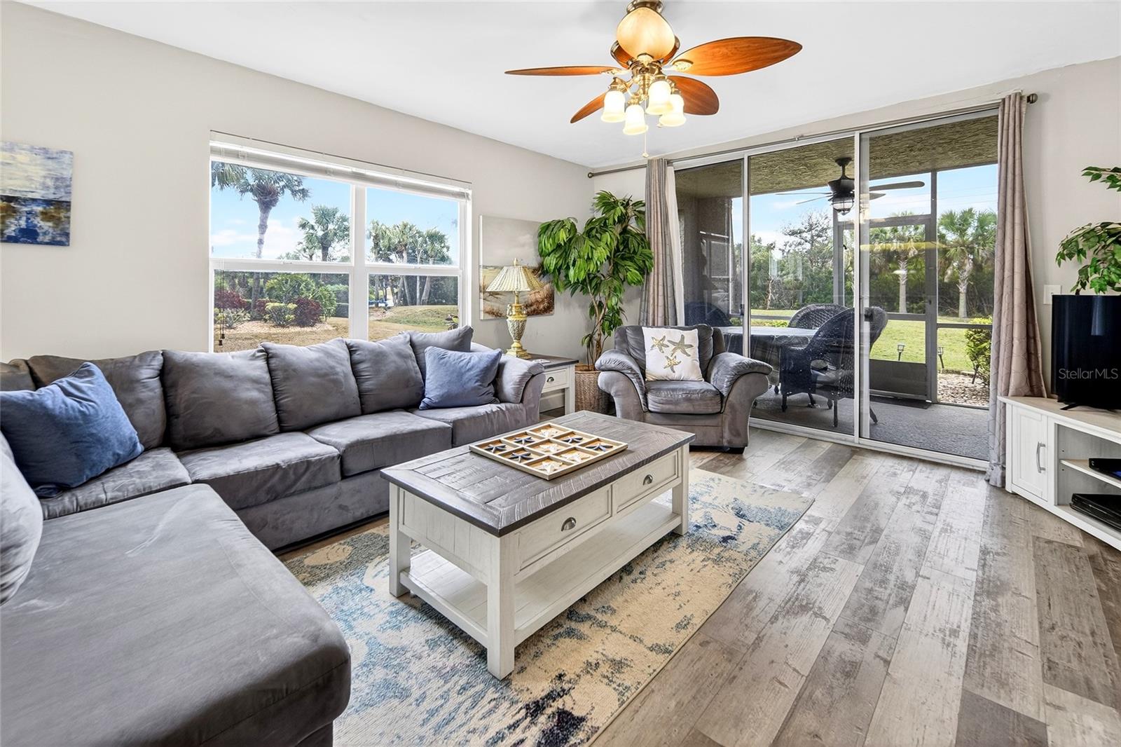 Image 15 of 44 For 420 Bouchelle Drive 101