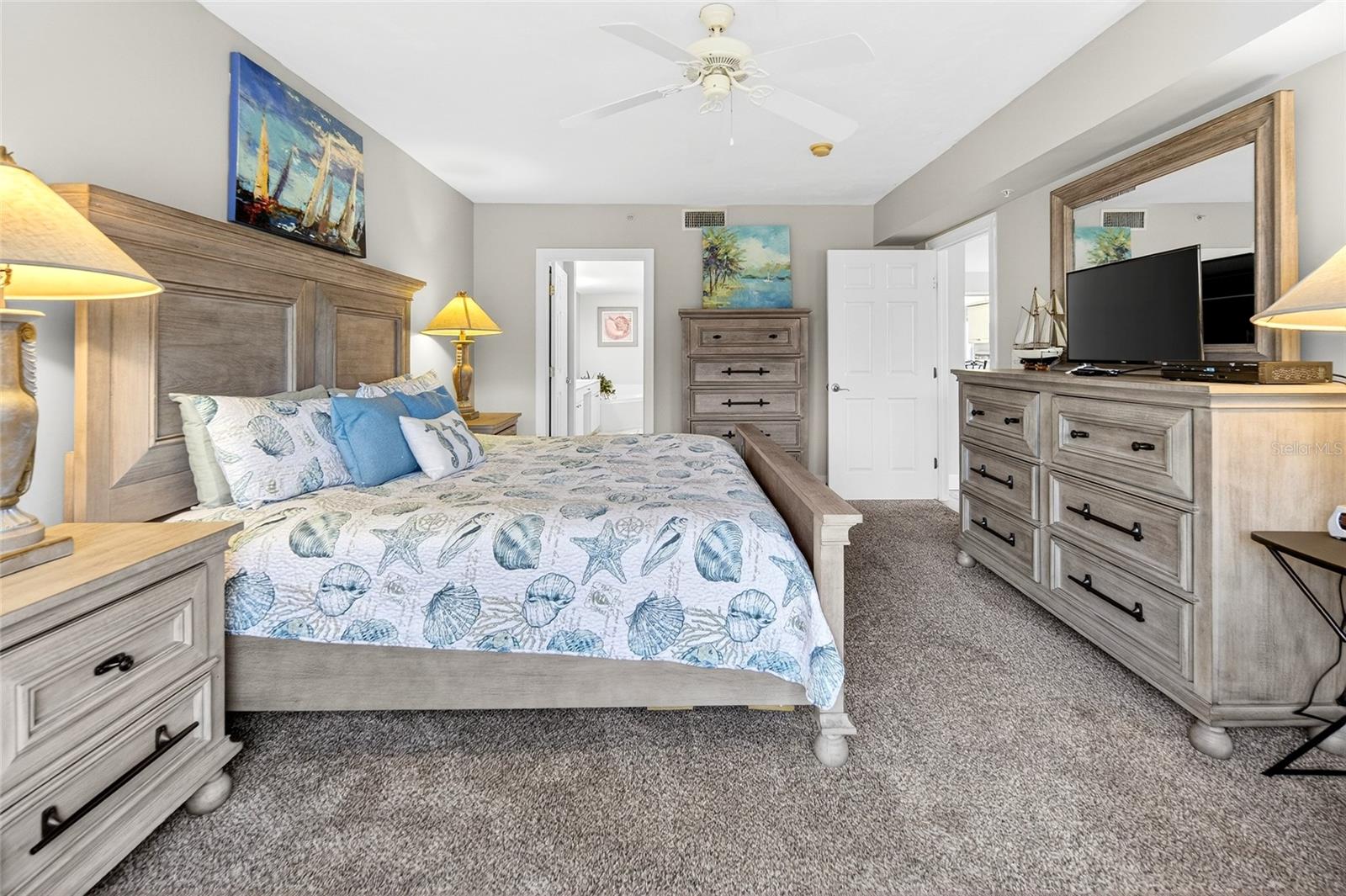 Image 22 of 44 For 420 Bouchelle Drive 101