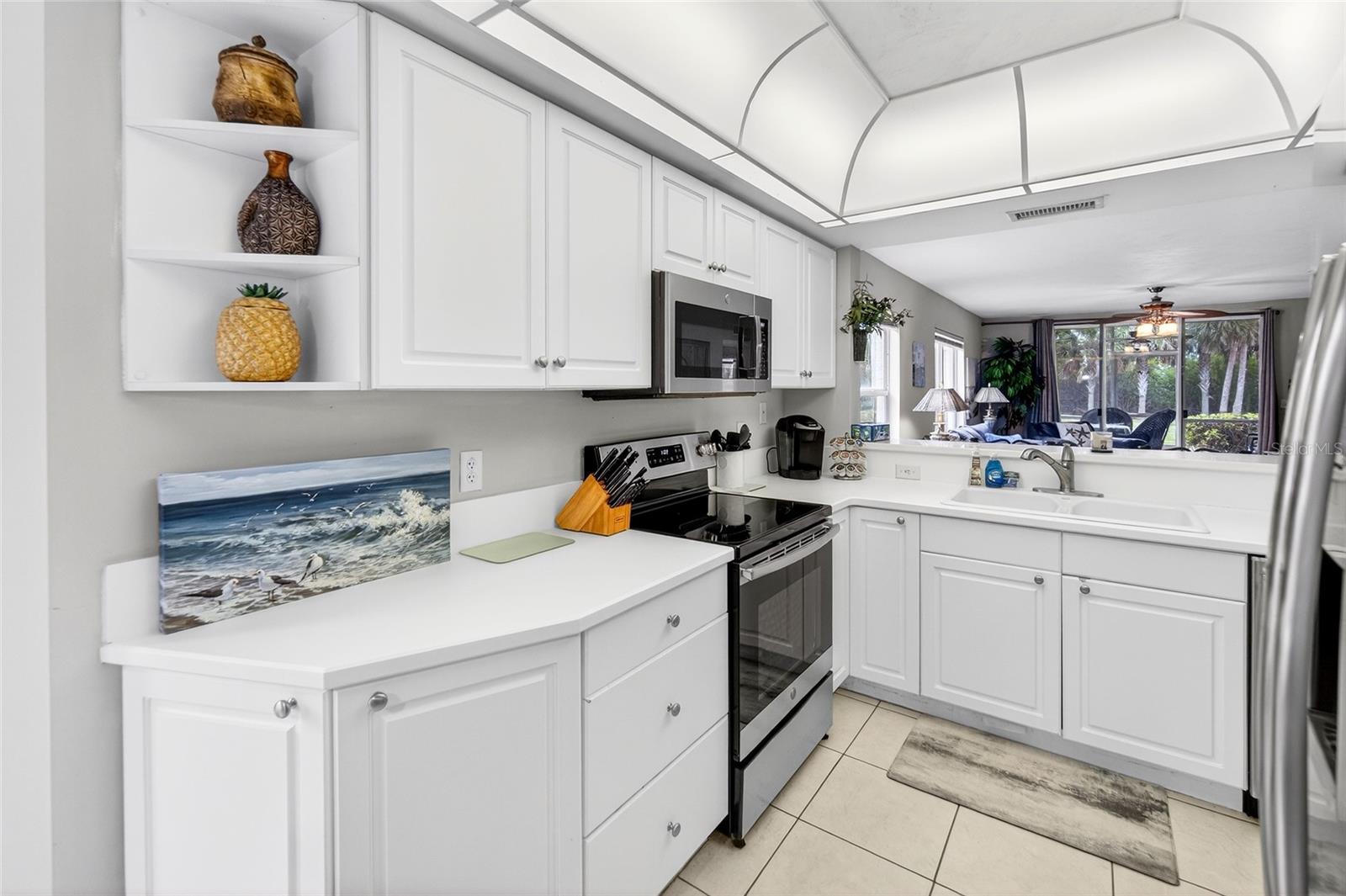 Image 7 of 44 For 420 Bouchelle Drive 101