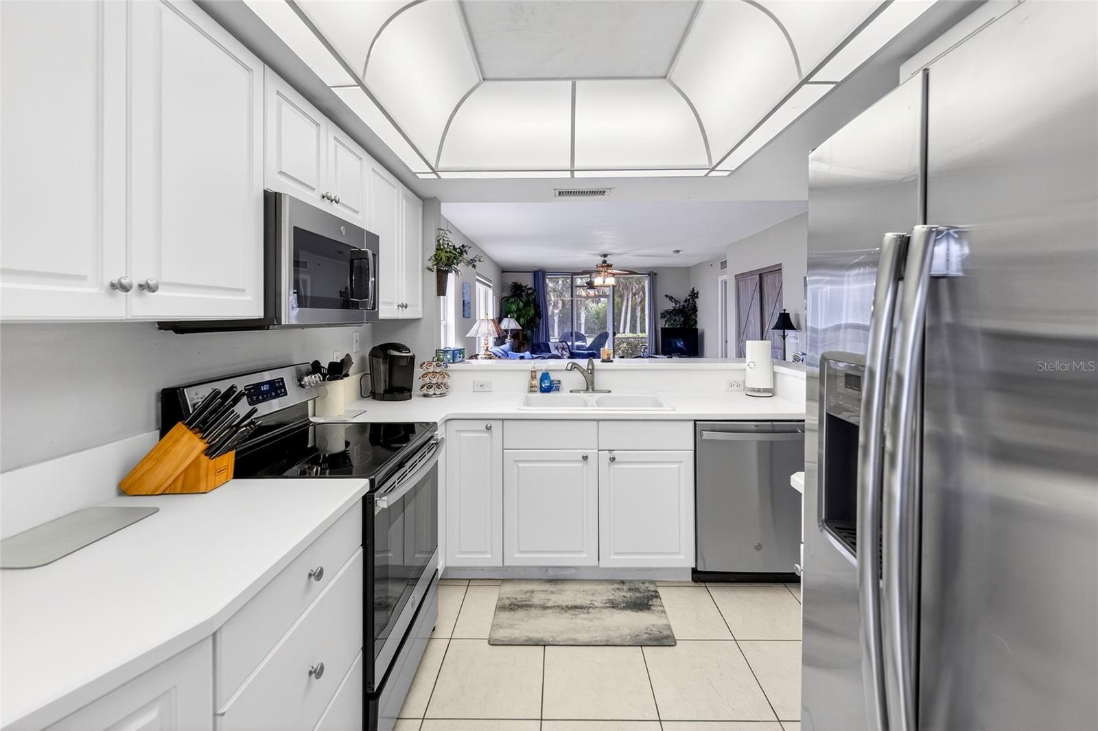 Image 8 of 44 For 420 Bouchelle Drive 101