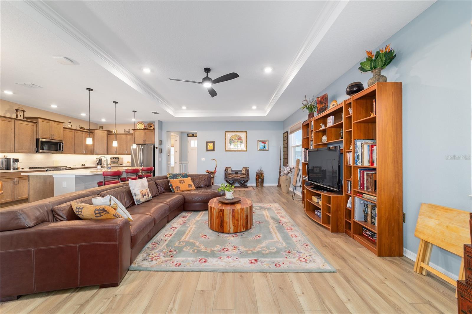 Image 18 of 63 For 10605 98th Lane