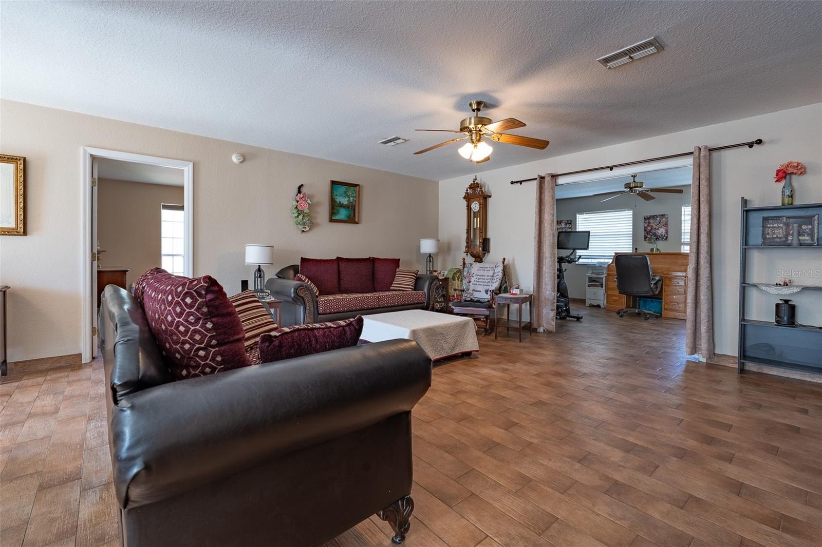 Image 11 of 63 For 2563 156th Place