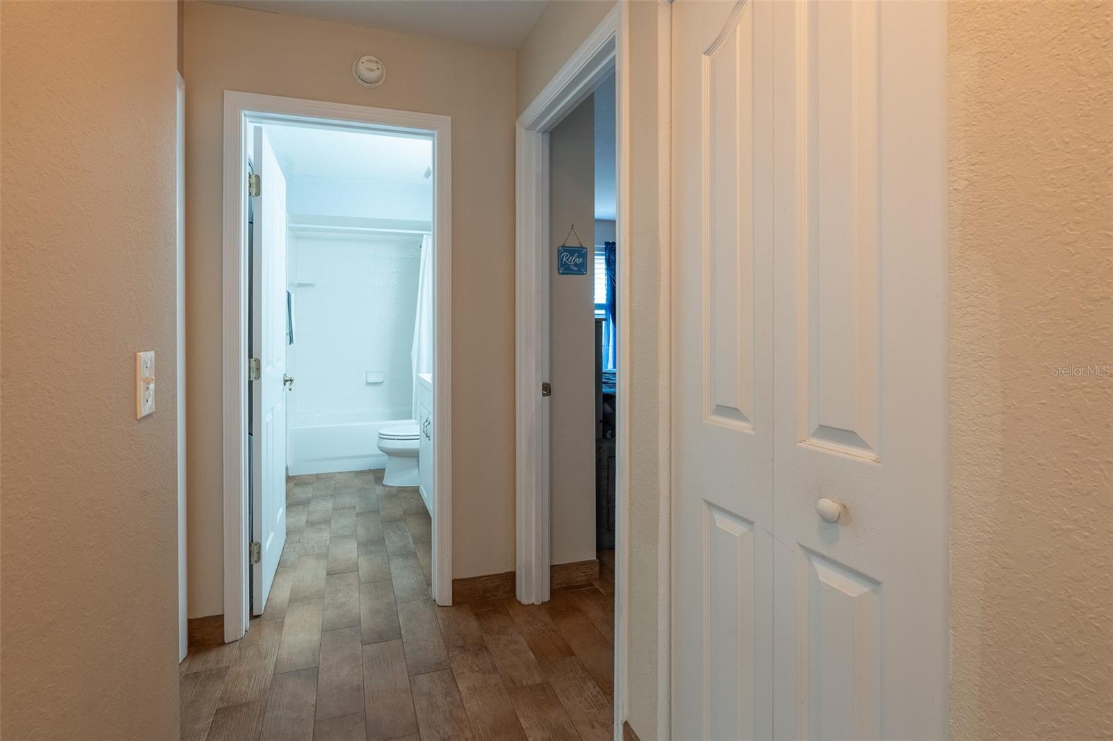 Image 42 of 63 For 2563 156th Place