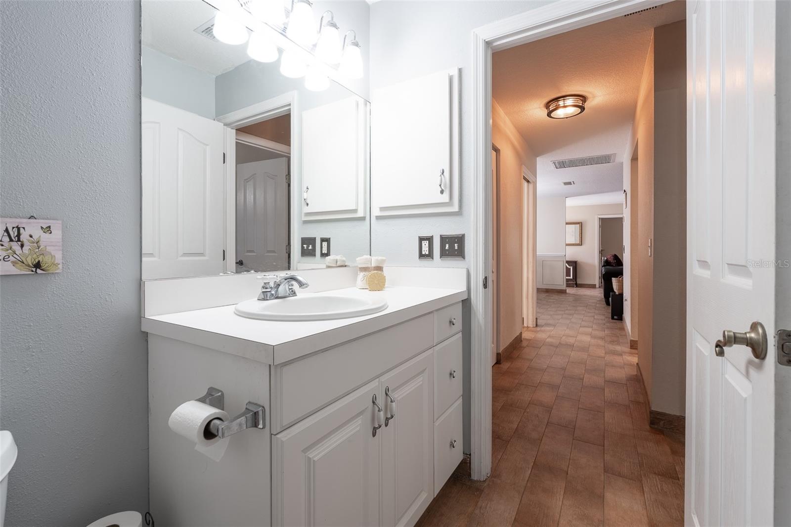 Image 48 of 63 For 2563 156th Place