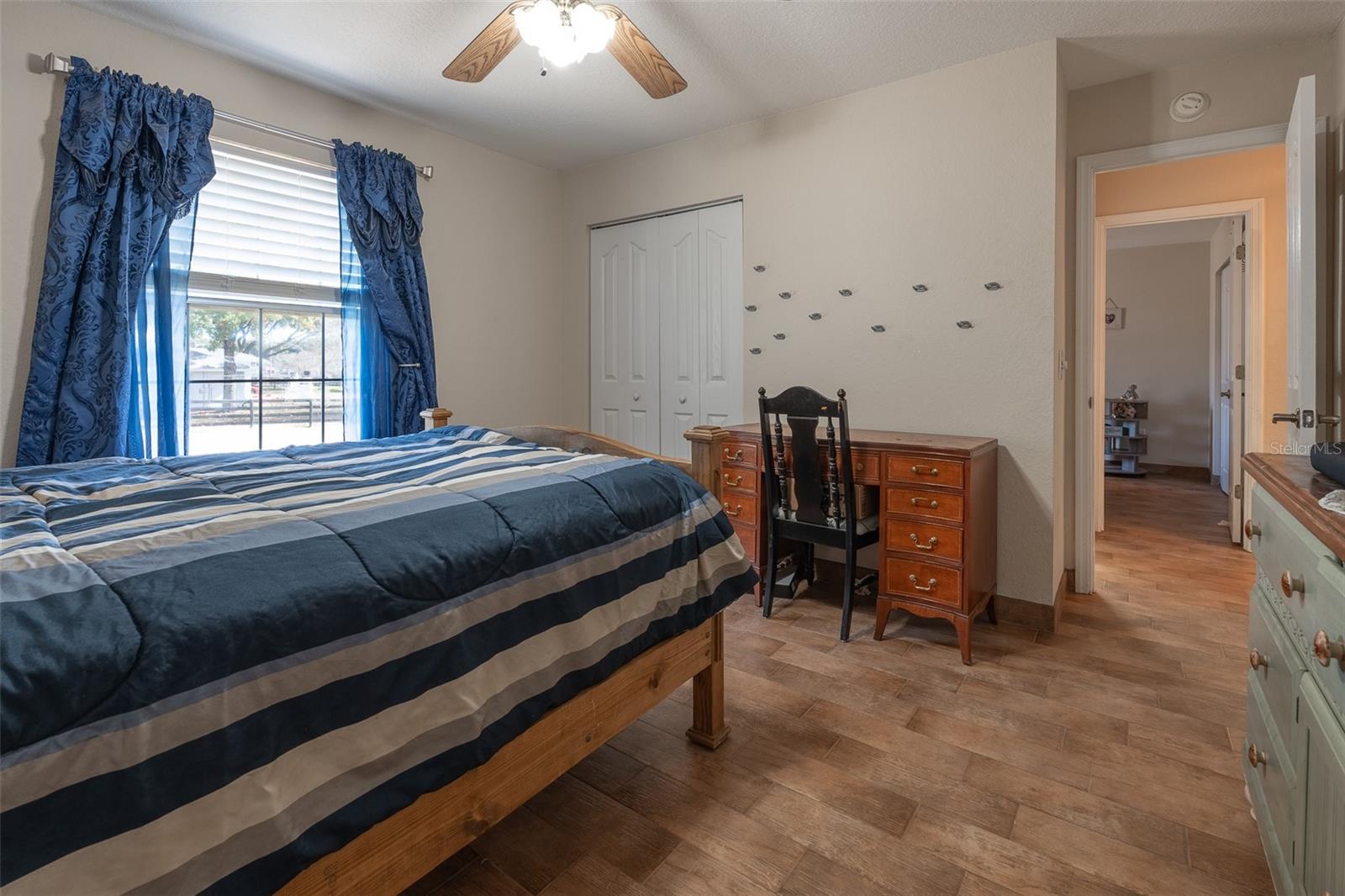 Image 50 of 63 For 2563 156th Place