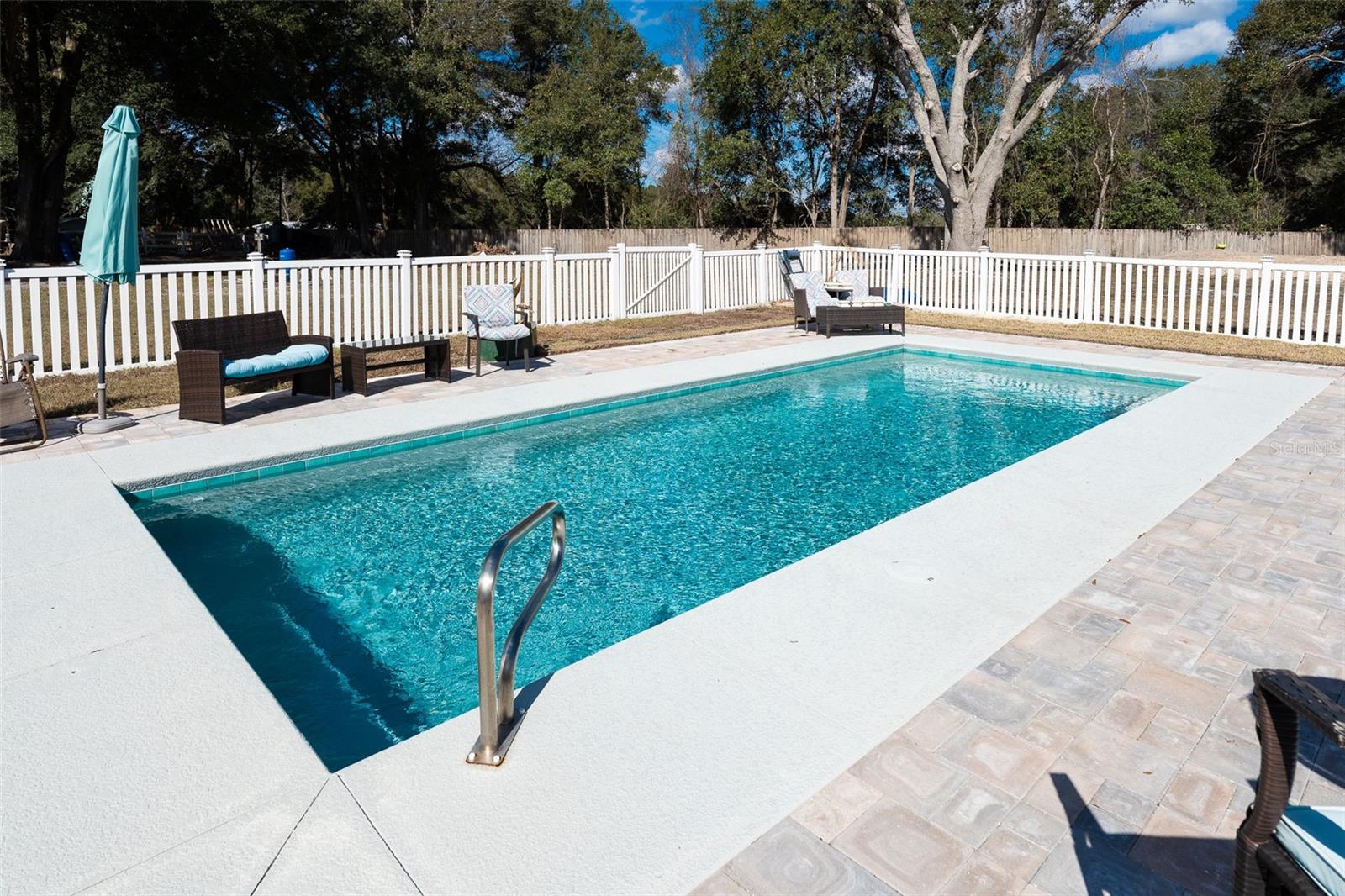 Image 53 of 63 For 2563 156th Place