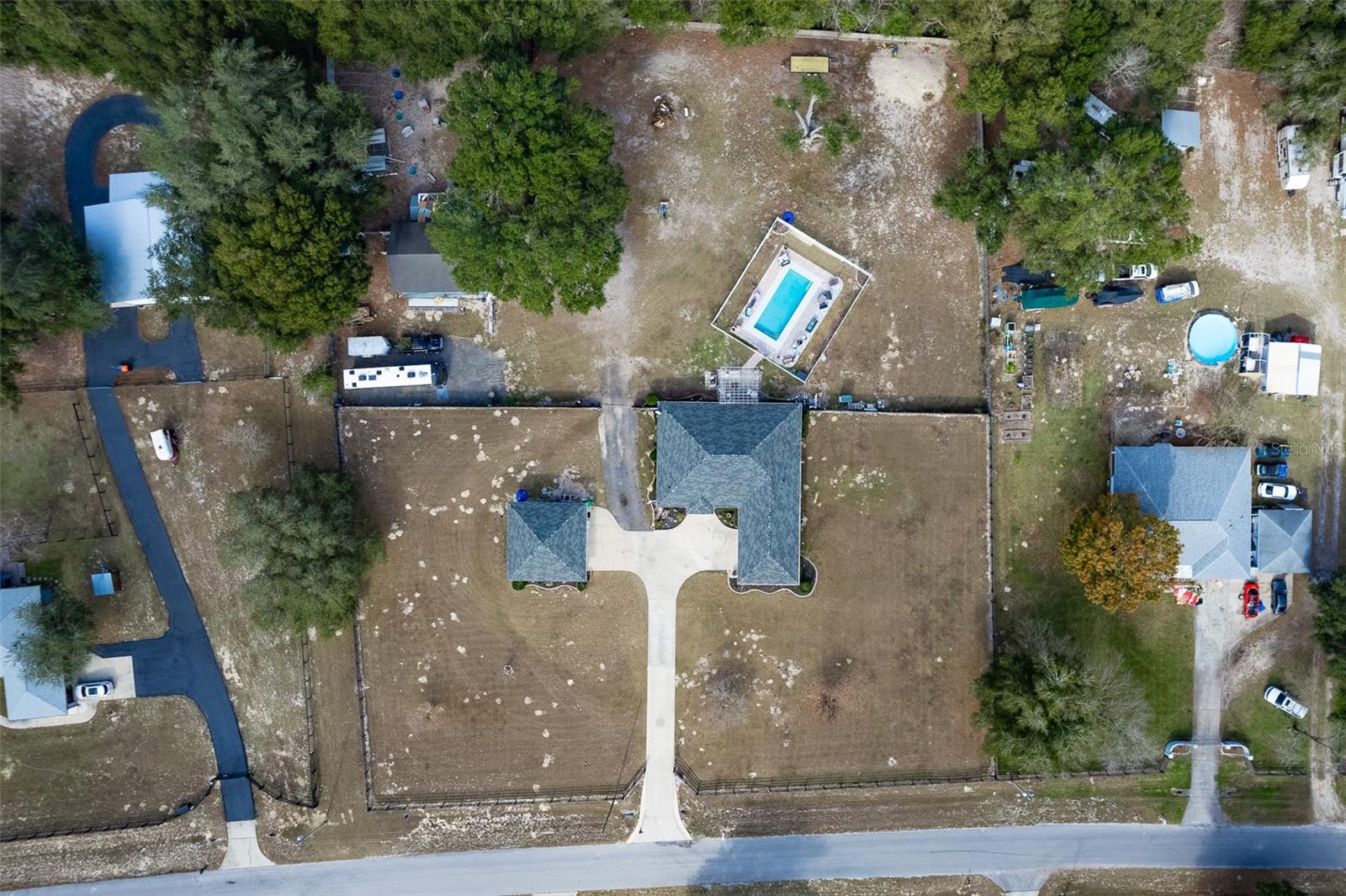 Image 62 of 63 For 2563 156th Place