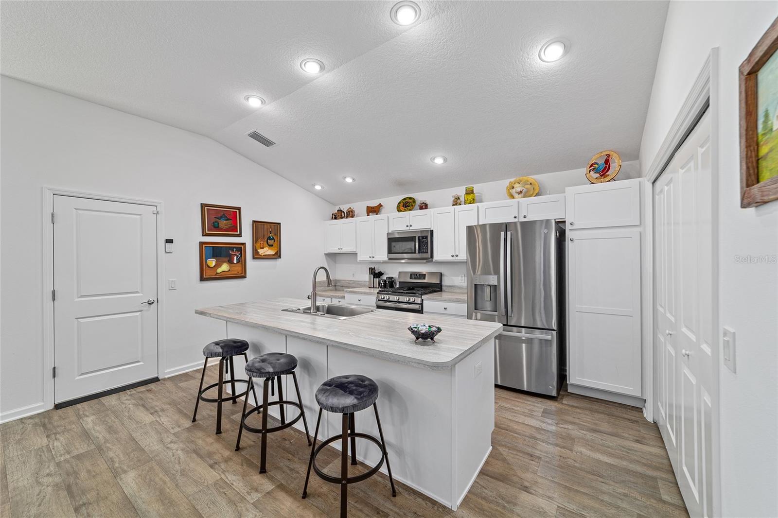 Image 6 of 29 For 1479 Joshua Court