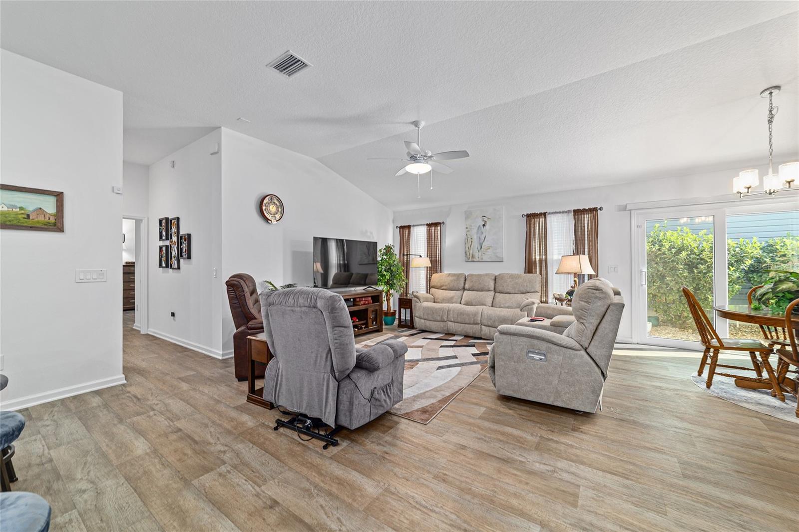 Image 9 of 29 For 1479 Joshua Court