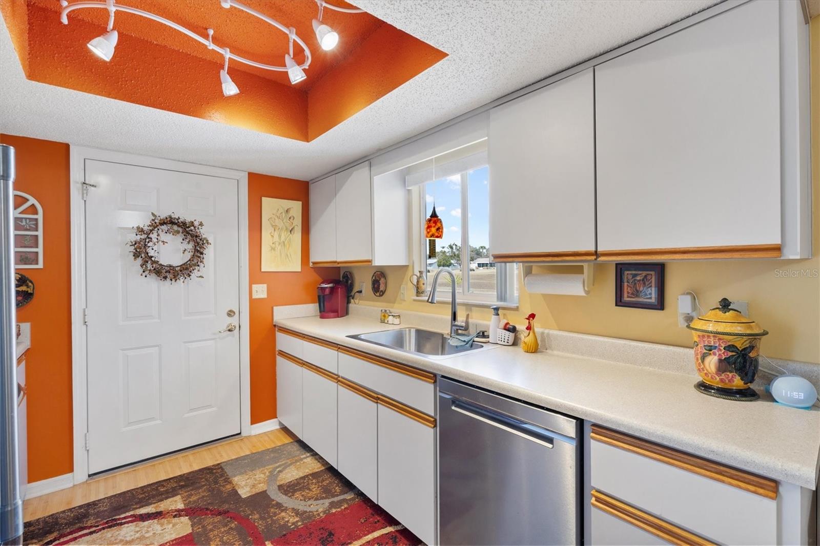 Image 10 of 33 For 10525 178th Street