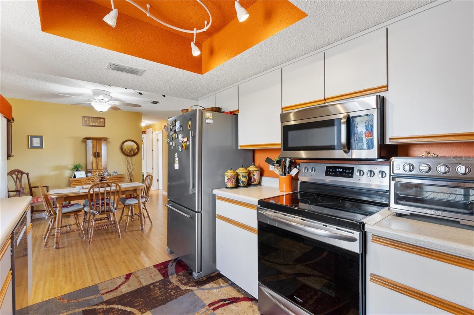 Image 11 of 33 For 10525 178th Street