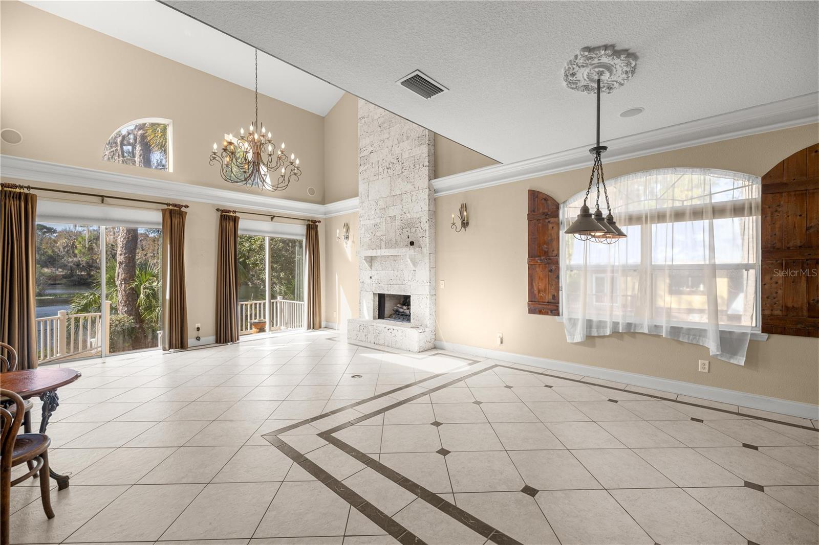 Image 12 of 41 For 11750 Cherokee Circle