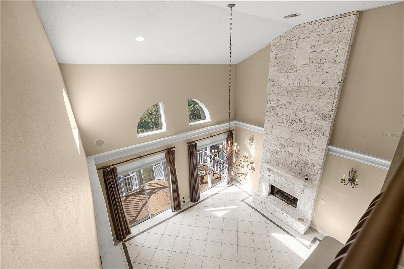 Image 18 of 41 For 11750 Cherokee Circle