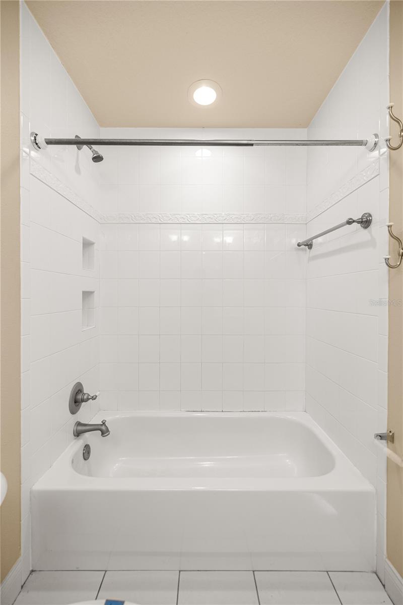 Image 30 of 41 For 11750 Cherokee Circle