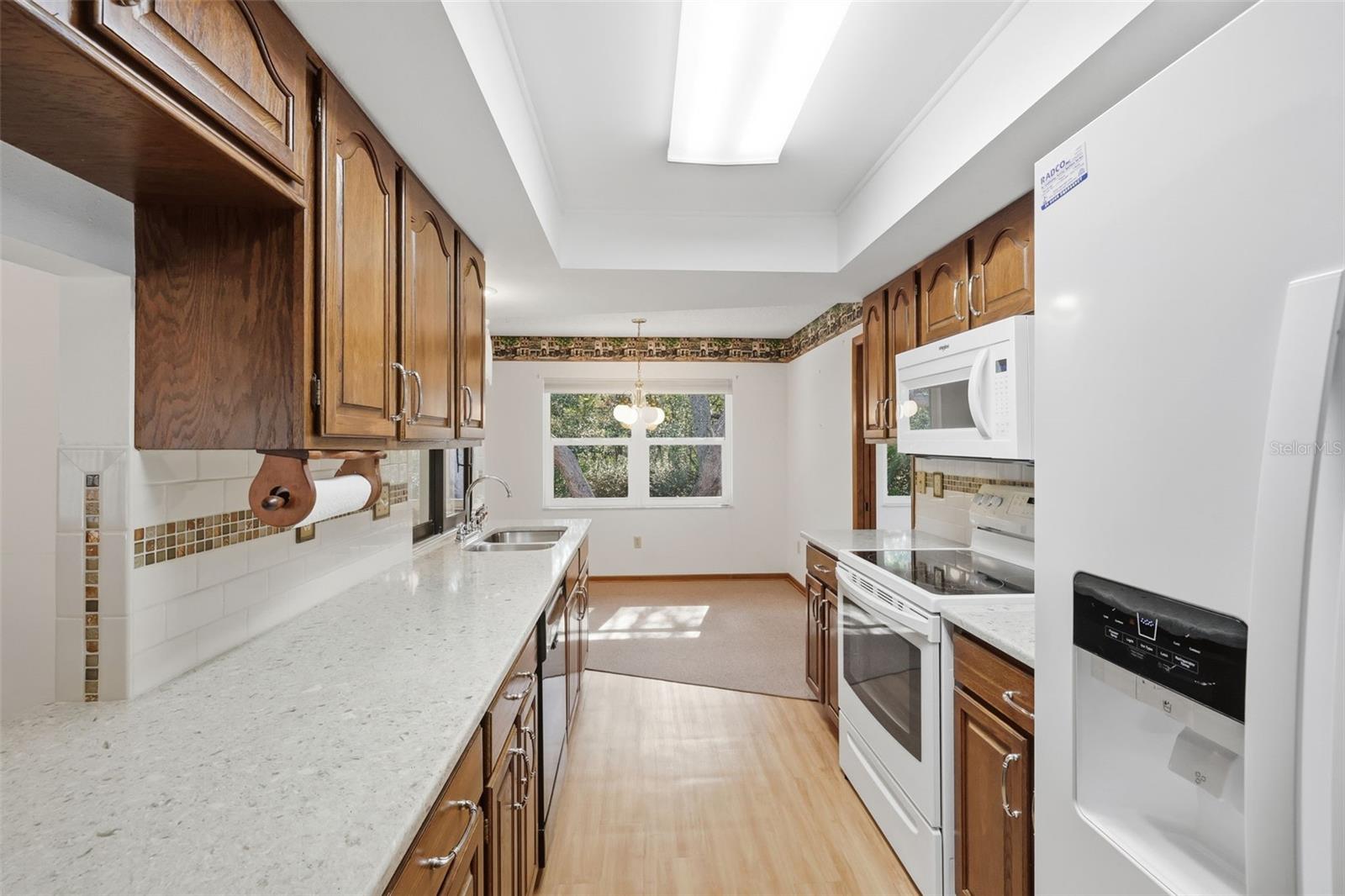 Image 8 of 31 For 37 Birchtree Street