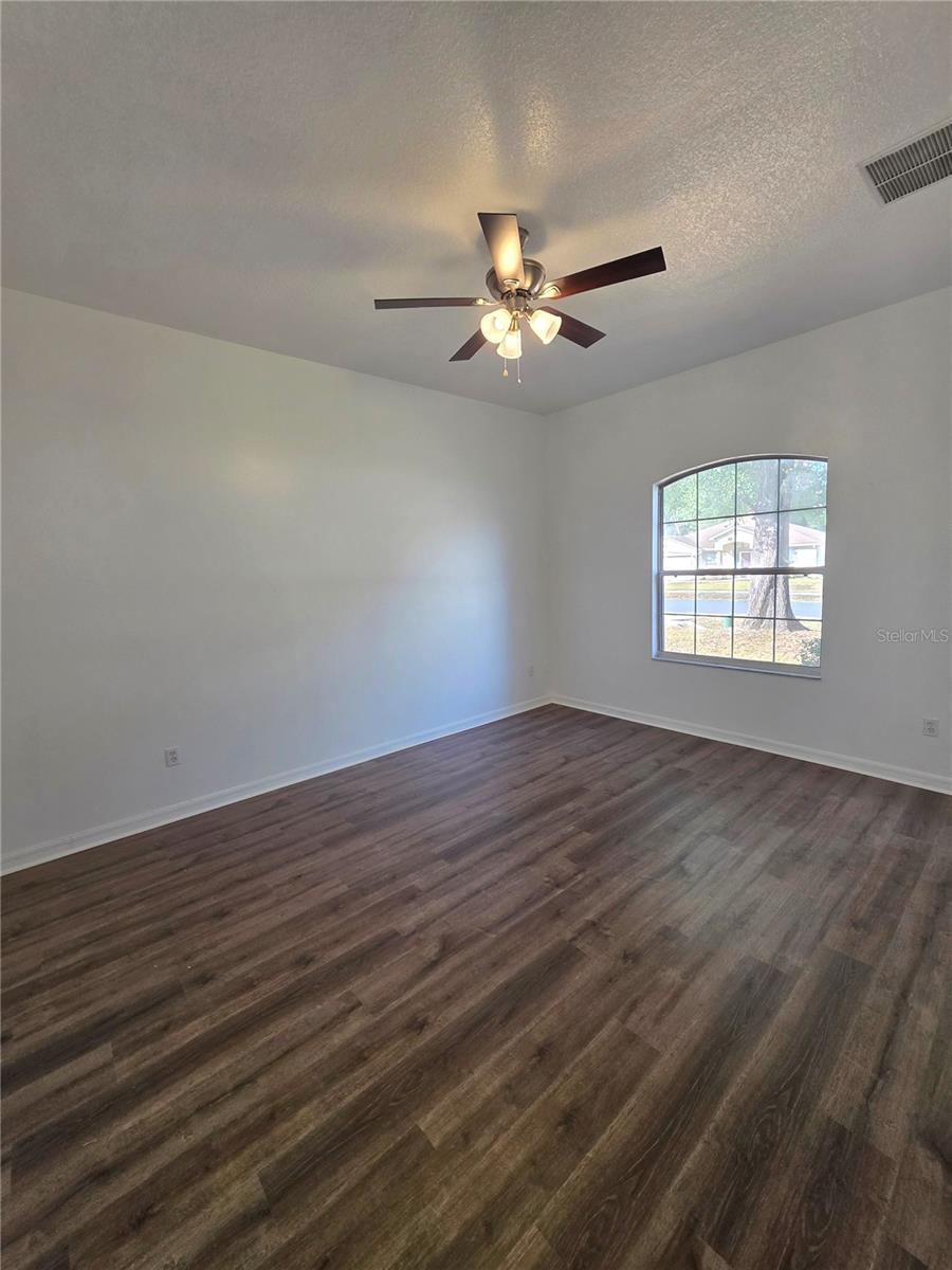 Image 10 of 20 For 2818 24th Place